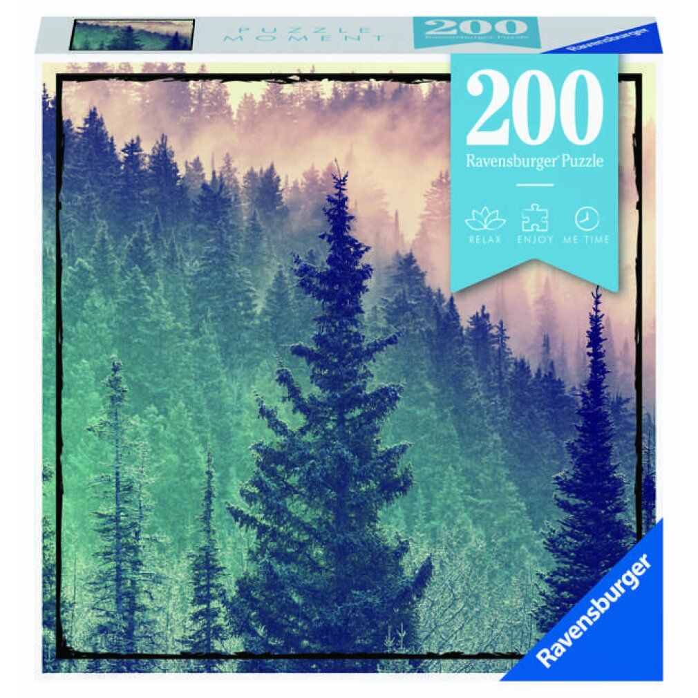 Puzzle Ravensburger da 200 pezzi. Confezione con paesaggio forestale. Marchio e numero di pezzi visibili.