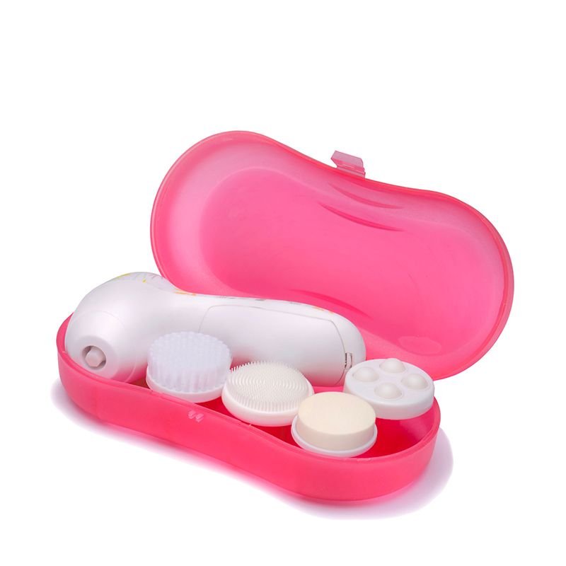 Spazzola per la pulizia del viso con accessori in custodia rosa. Include testine e accessorio massaggio. Dispositivo bianco.