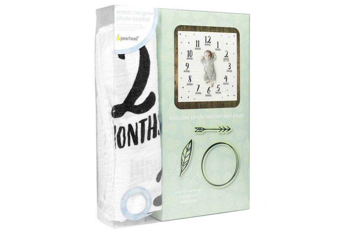 Confezione con coperta miliare per bambini. Include accessori: freccia, cerchio, foglia. Marchio PEARHEAD.