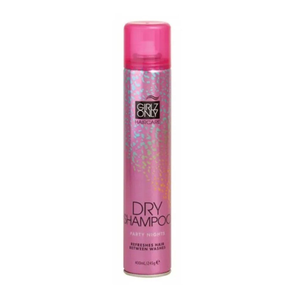 Flacone spray rosa con tappo rosa. Scritta: Girlz Only Haircare, Dry Shampoo Party Nights. Rinfresca i capelli tra un lavaggio e l'altro.