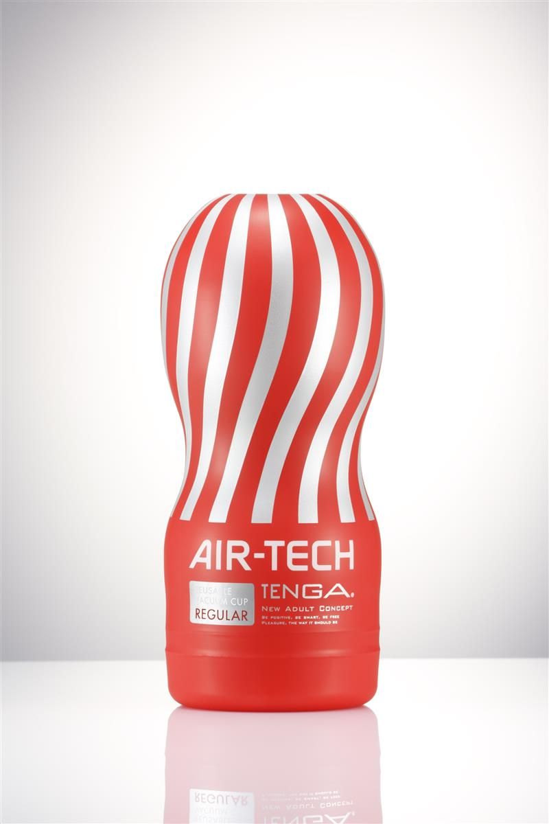 Contenitore rosso a strisce bianche. Testo: AIR-TECH, TENGA, REGULAR.