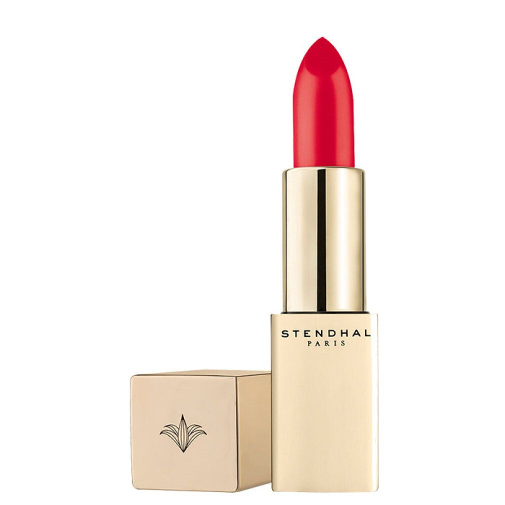 Rossetto Stendhal Pur Luxe Care, colore Vanina, astuccio dorato con cappuccio aperto.