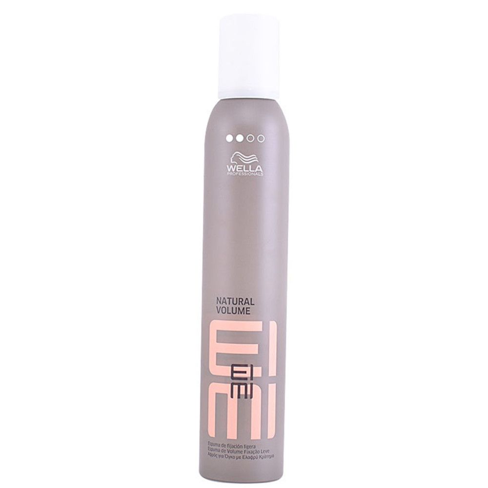 Wella Eimi Natural Volume Mousse Hold Level 2