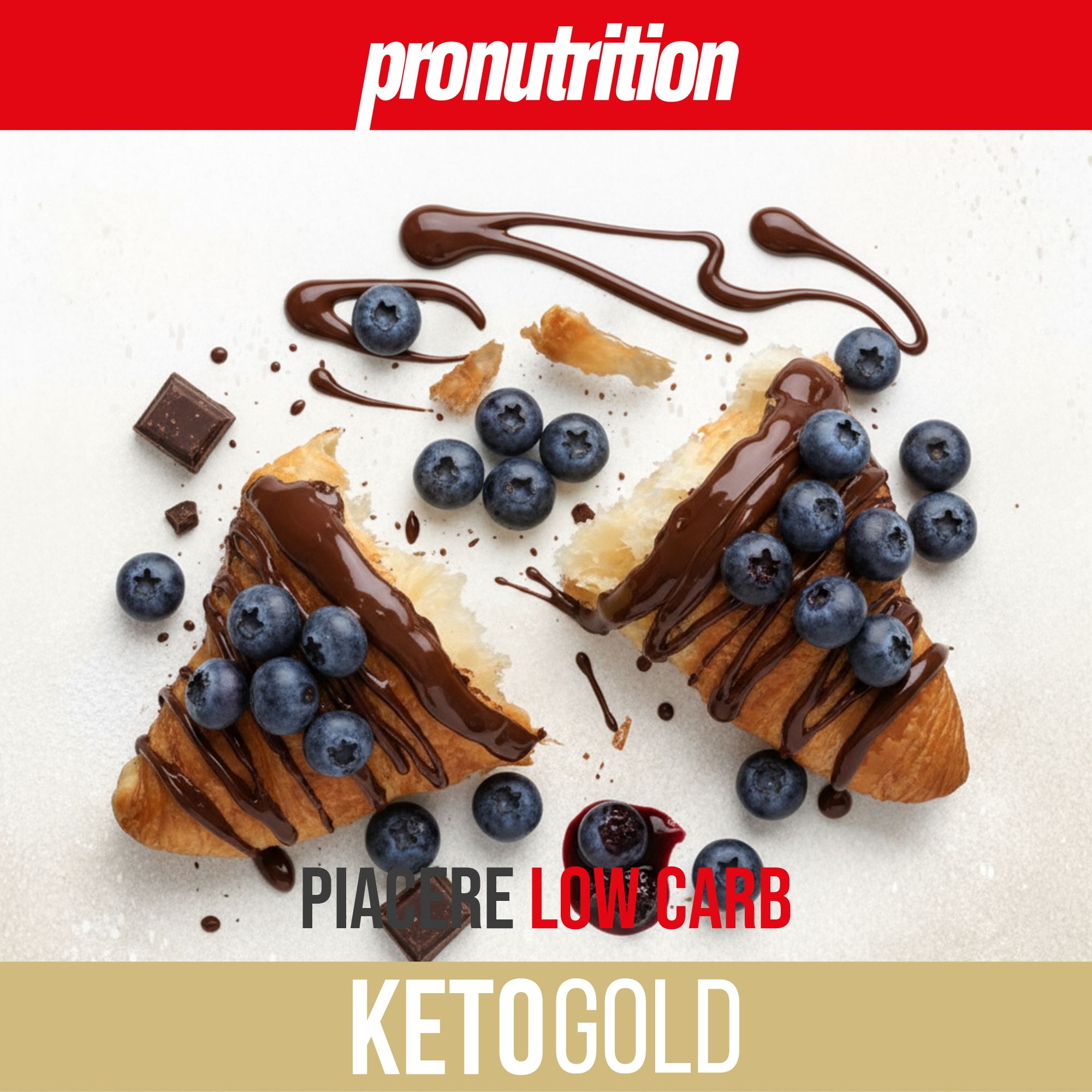 Due metà di Pronutrition Cornetto Keto con mirtilli e salsa al cioccolato. Scritta: PIARE LOW CARB e KETOGOLD.