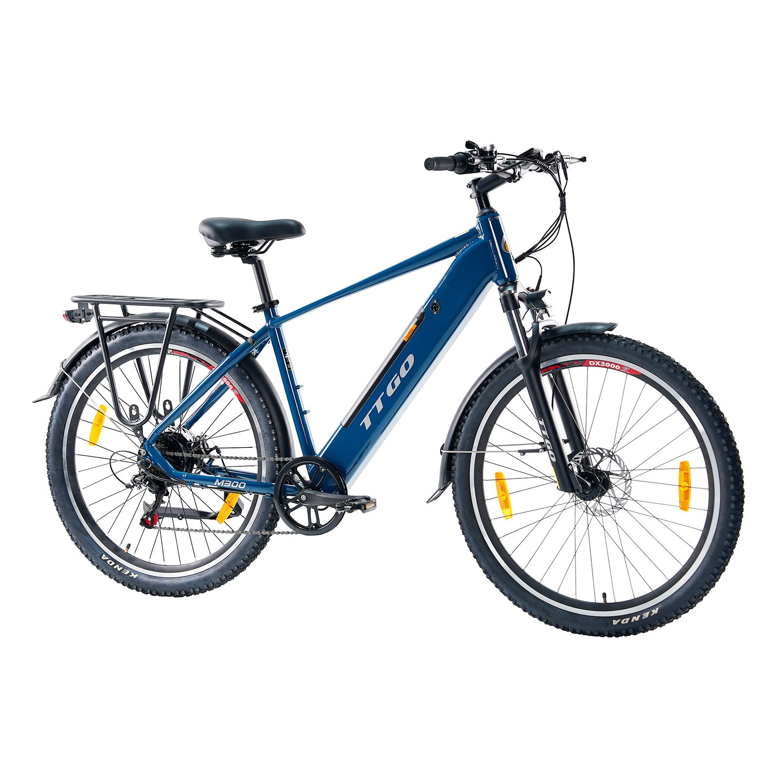 E-bike blu con portapacchi, parafanghi e logo TTGO. Pneumatici neri con catarifrangenti gialli.