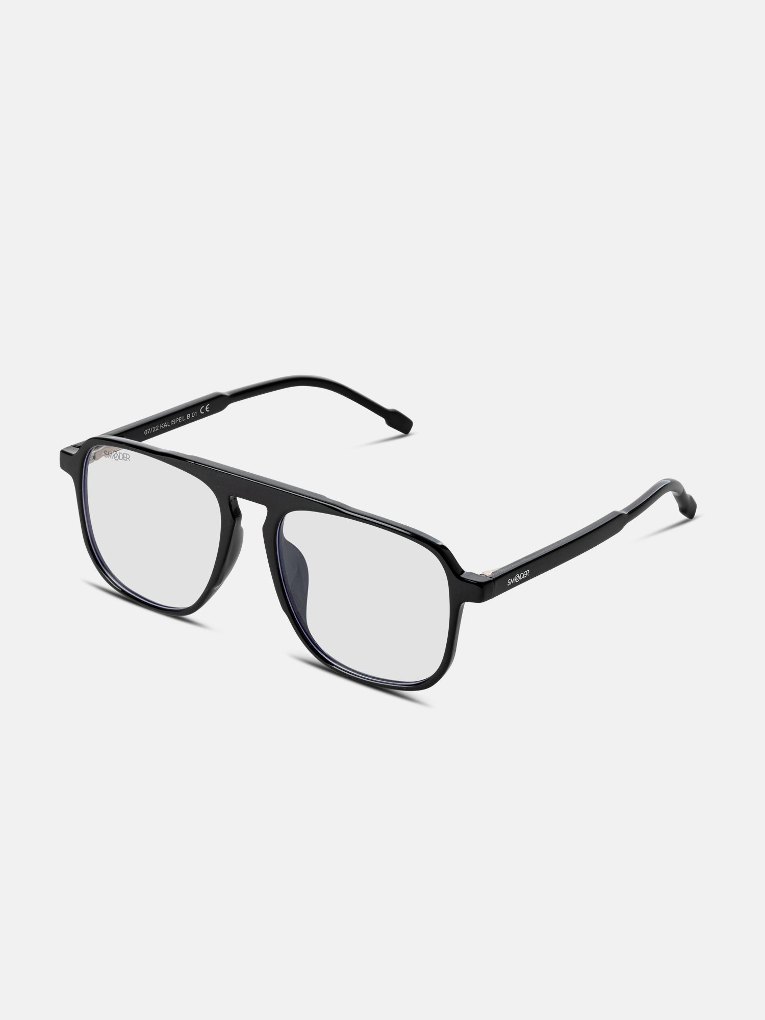 Occhiali neri, visti di lato. Lenti quadrate, barra superiore. Il logo 'SMOODER' è visibile sulla lente sinistra.