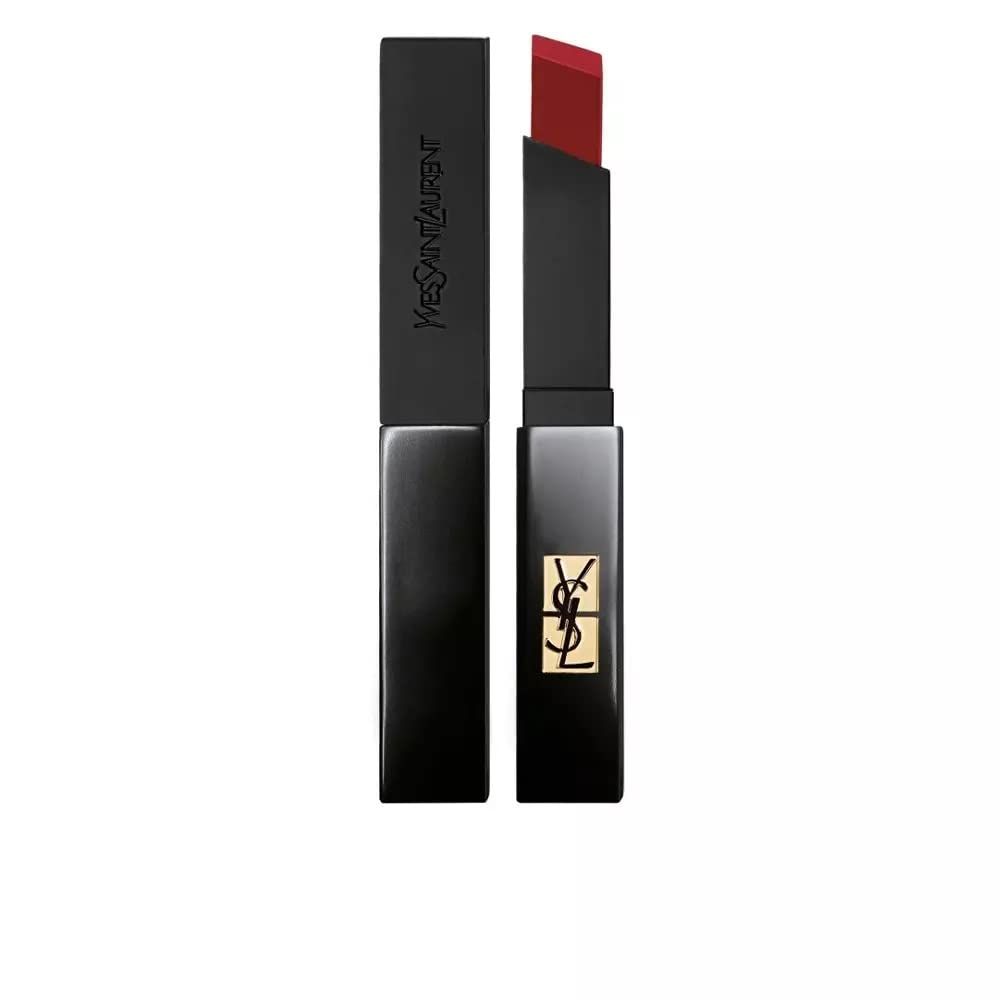 Rossetto nero Yves Saint Laurent 307 Fiery Spice. Tappo aperto, punta rossa visibile.
