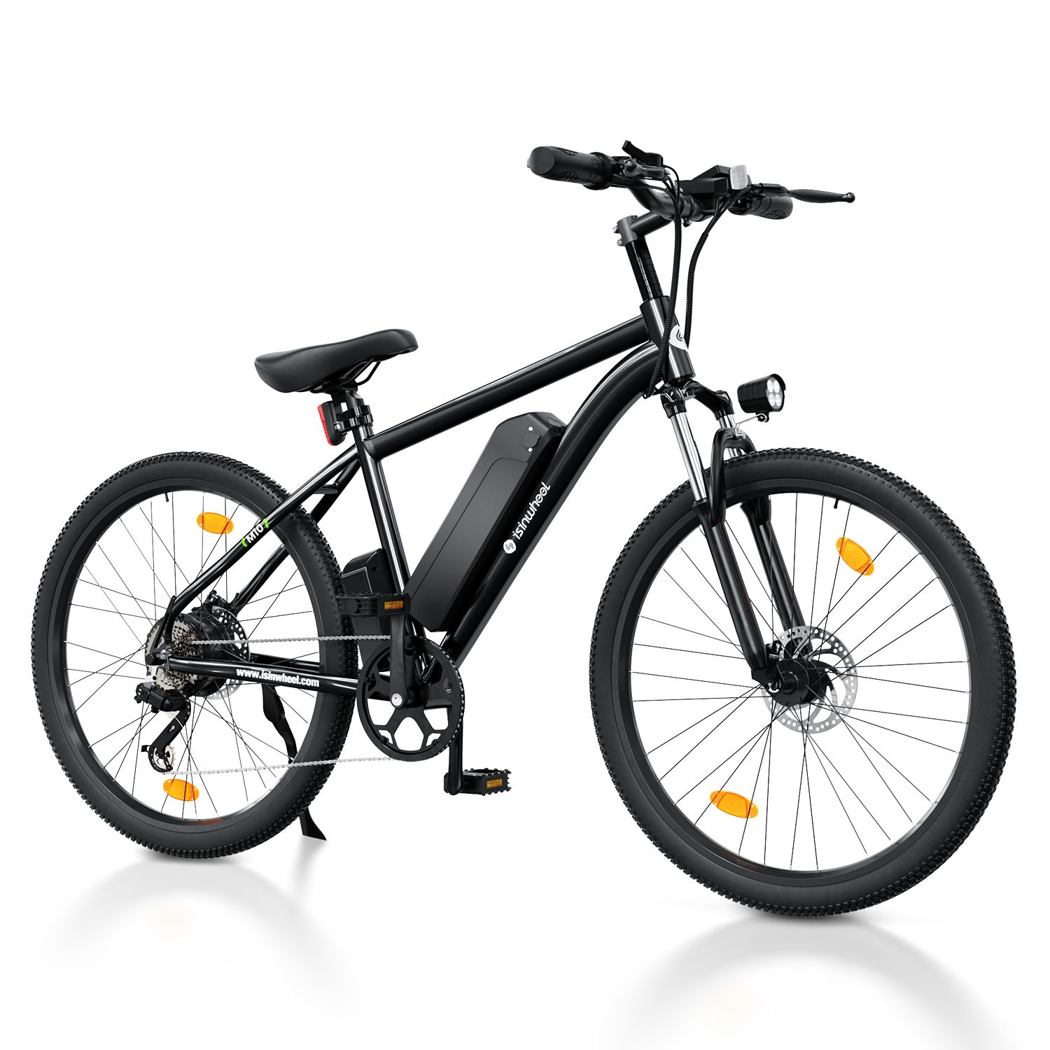 E-bike nera con faro, fanale posteriore e batteria. La bici ha pneumatici neri e telaio nero. Il logo è visibile.