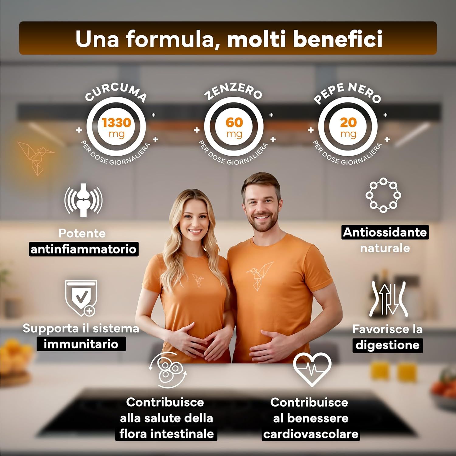 Coppia in cucina, mostra i benefici di curcuma, zenzero, pepe: antinfiammatorio, antiossidante, immunità, digestione.