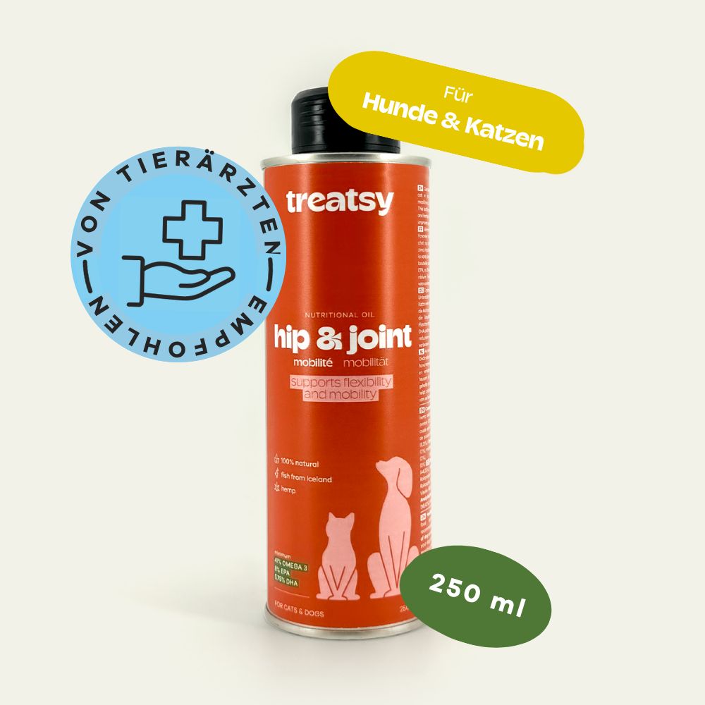 Bottiglia arancione con tappo nero. Scritta Treatsy, hip & joint, Mobilità. Illustrazioni di gatto e cane. Etichetta: Per cani e gatti.