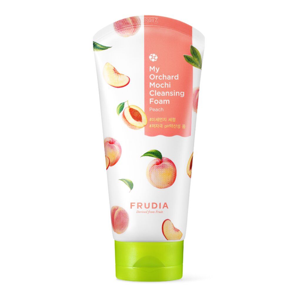 Frudia My Orchard Mochi Cleansing Foam, variante pesca, in un tubo bianco con illustrazioni di pesche e tappo verde.