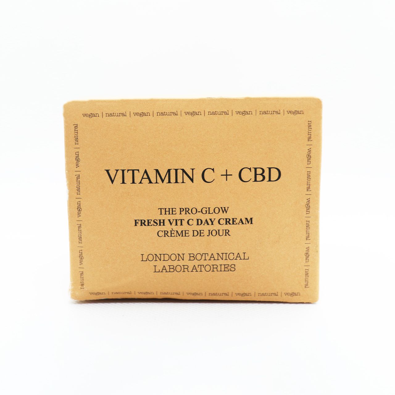Scatola. Scritta: Vitamin C + CBD, The Pro-Glow Fresh Vit C Day Cream, Crème de Jour. Marchio: London Botanical Laboratories. Vegano, naturale, cruelty-free.