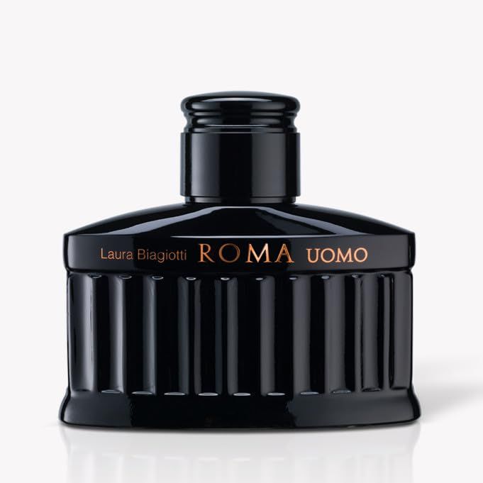 Flacone Laura Biagiotti Roma Uomo Eau de Parfum, nero, design a coste, su sfondo grigio.