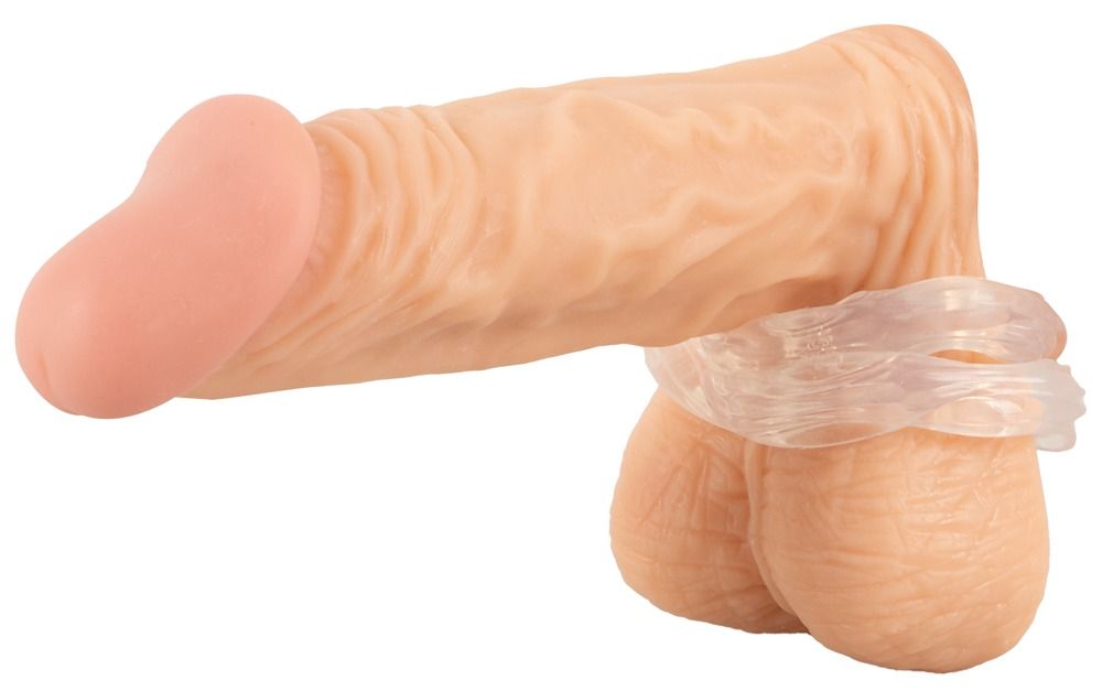 Pene con anello per pene trasparente. Anello attorno a pene e testicoli.