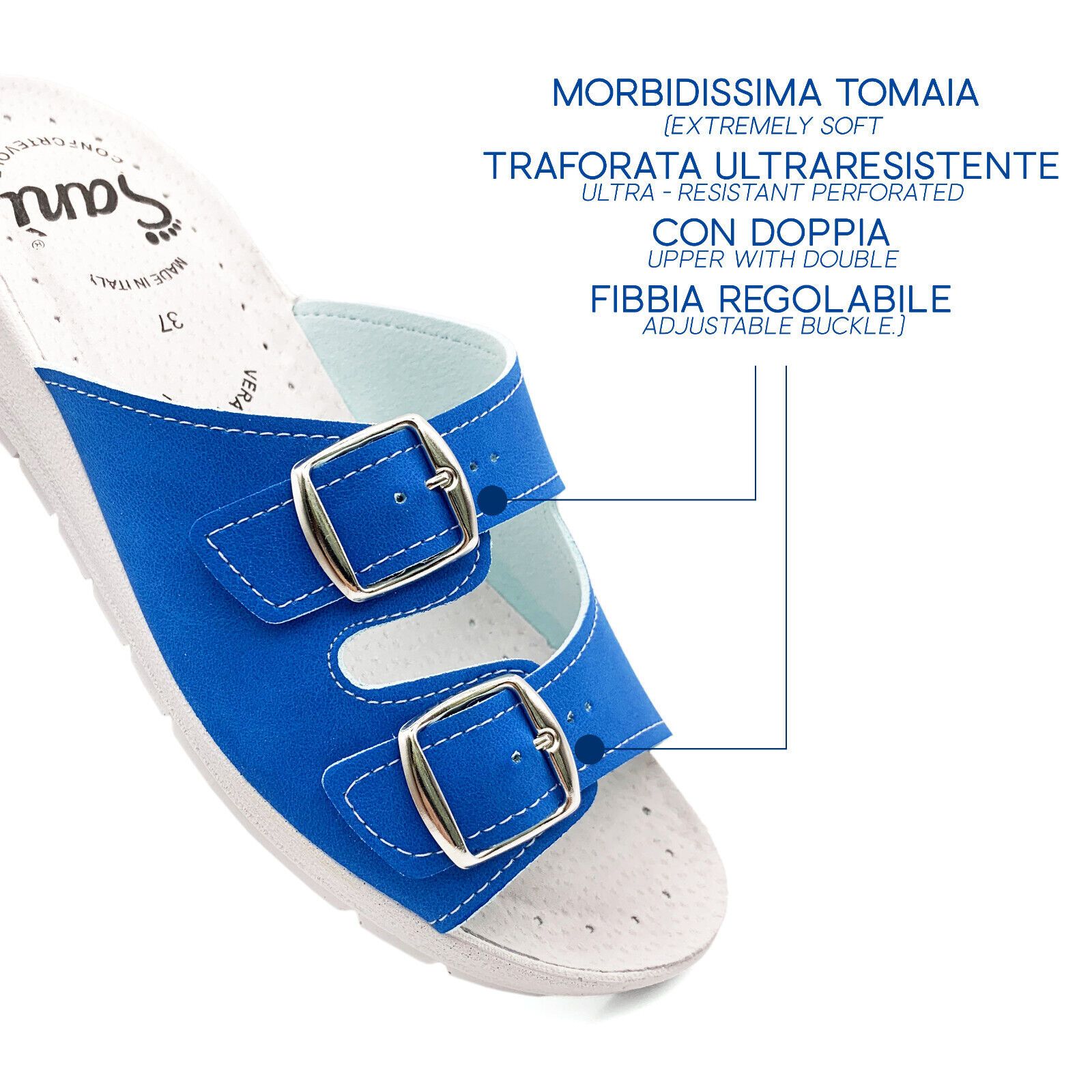 Primo piano di sandalo blu con doppi cinturini e fibbie regolabili. Testo: 'Con doppia fibbia regolabile'.