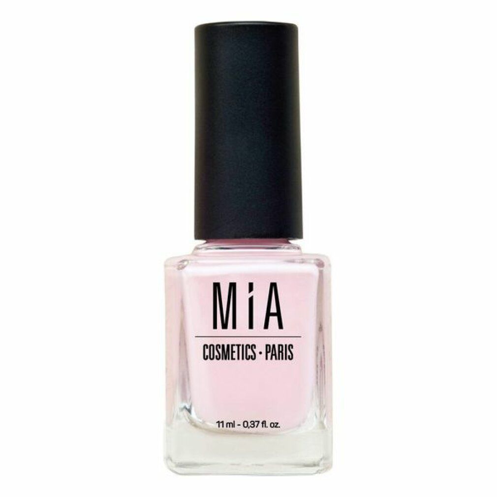 Flacone di smalto rosa con tappo nero. Scritta: MIA COSMETICS - PARIS. Volume: 11 ml - 0,37 fl. oz.