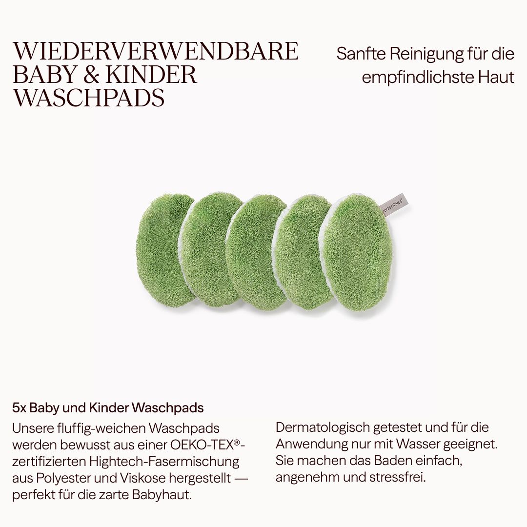 Cinque salviette lavabili verdi affiancate. Testo: Salviette lavabili per neonati e bambini. Dermatologicamente testate e adatte all'acqua.