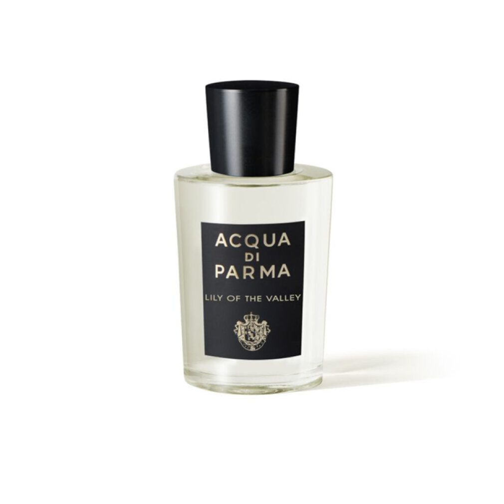 Flacone di profumo con tappo nero. Su etichetta nera: Acqua di Parma, Lily of the Valley. Logo dorato.