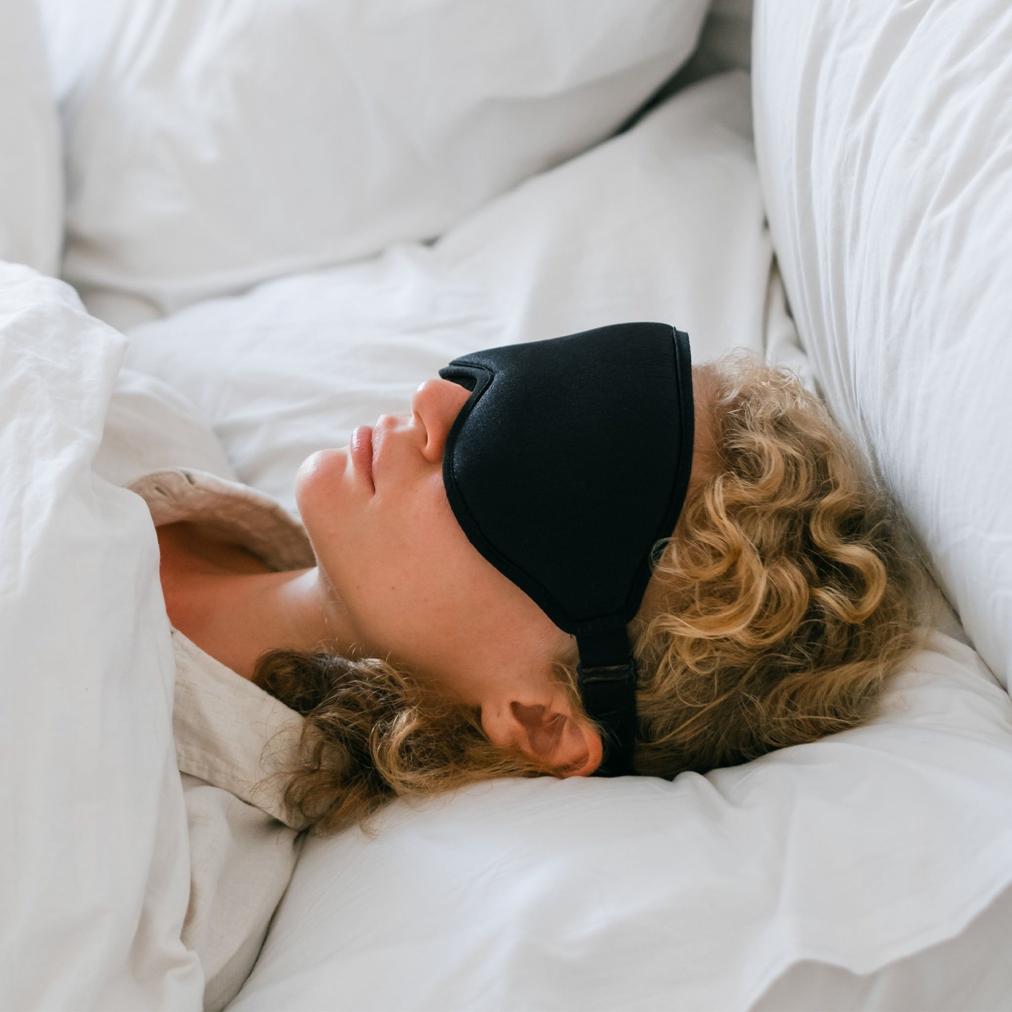 SHAPEVITAL Pacchetto Sonno Risveglio Riposato | supporto ergonomico | oscuramento totale