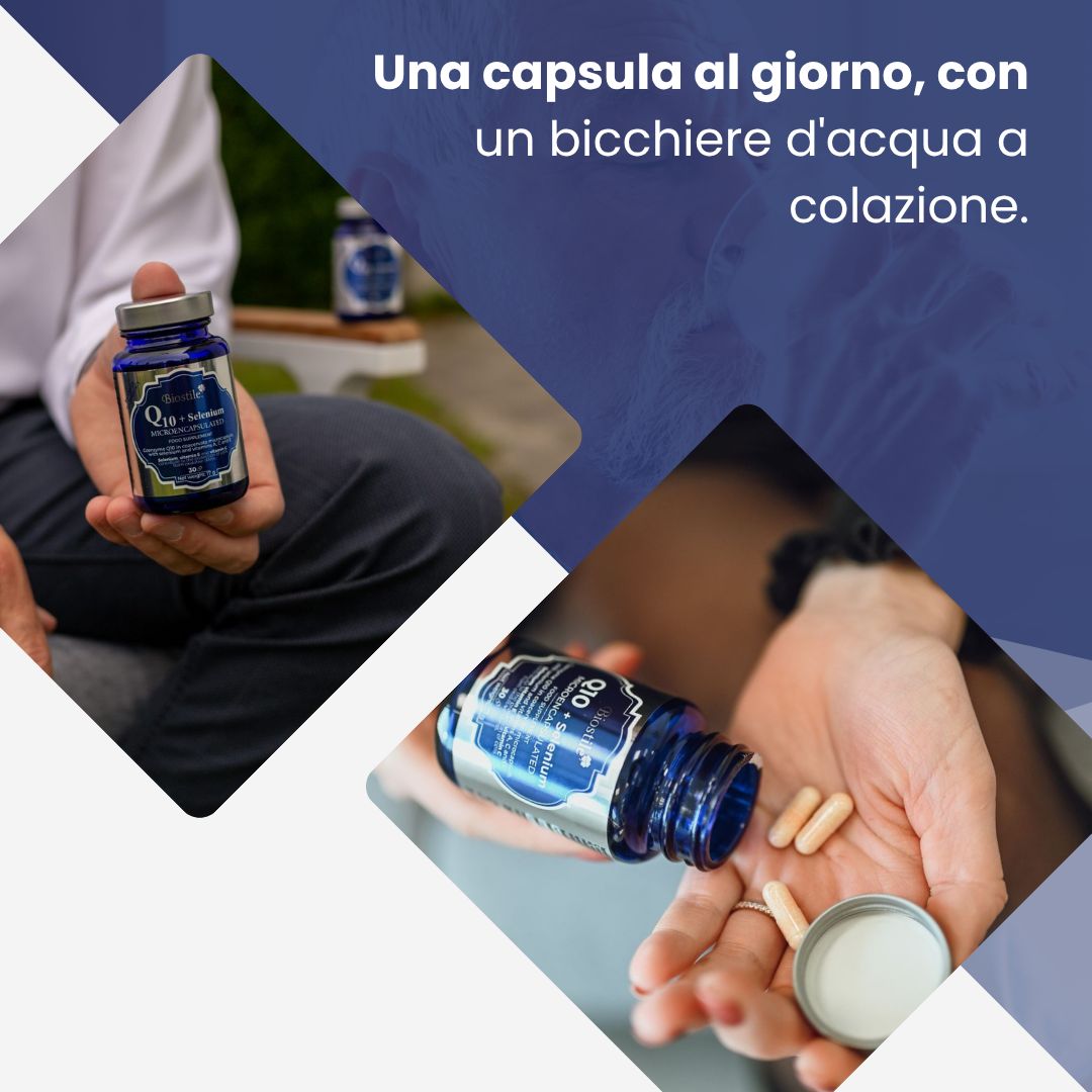 Persona che tiene in mano una bottiglia blu e capsule. Testo: Una capsula al giorno. Contesto: cucina. La persona sorride.