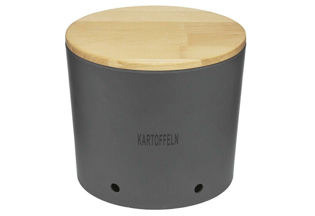 Contenitore per patate grigio con coperchio in legno. Scritta "Kartoffeln". Forma cilindrica con due fori sul fondo.