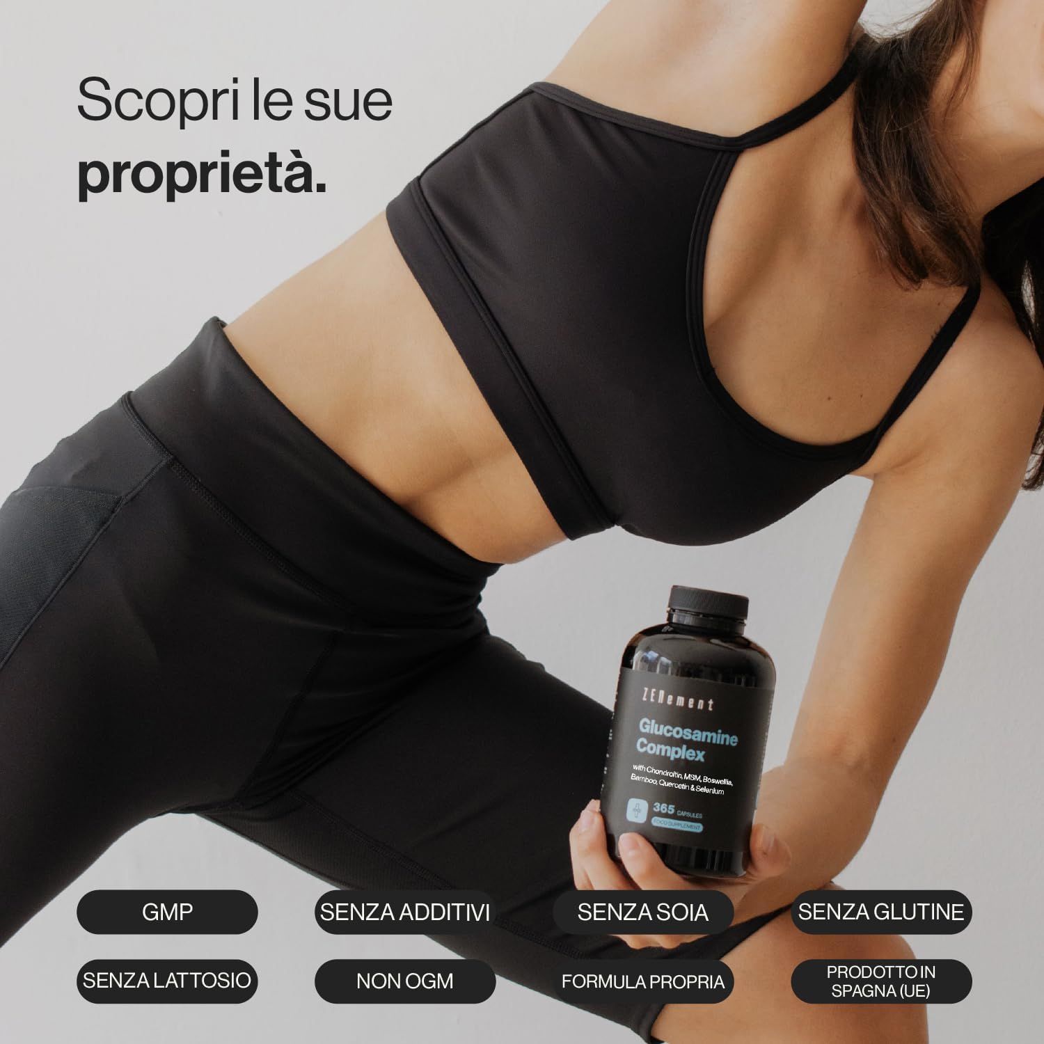 Flacone nero Zenement Glucosamin Komplex. Donna in abbigliamento sportivo. Scritte: GMP, Senza additivi, Senza soia, Senza glutine.