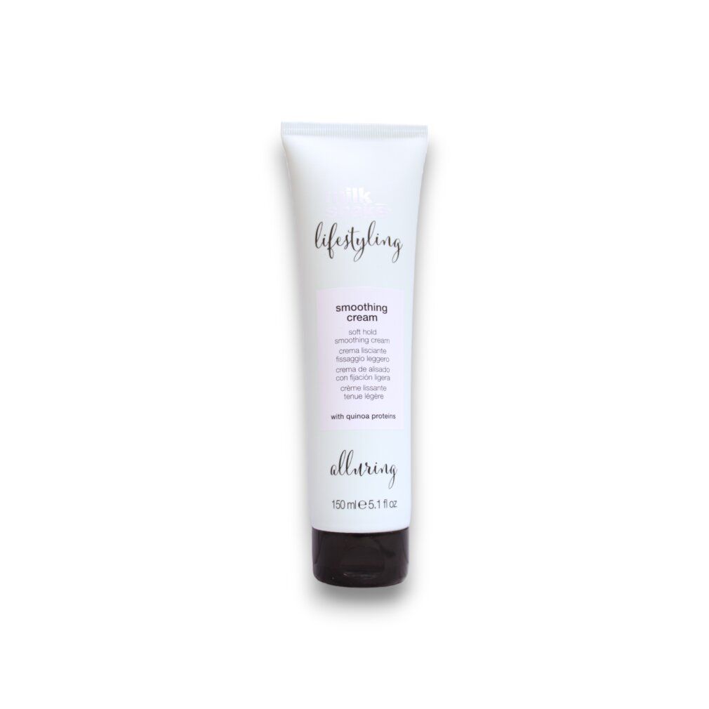 Tubo Milk Shake Lifestyling Smoothing Cream. Bianco, tappo marrone. Testo: Smoothing Cream, alluring, 150 ml.