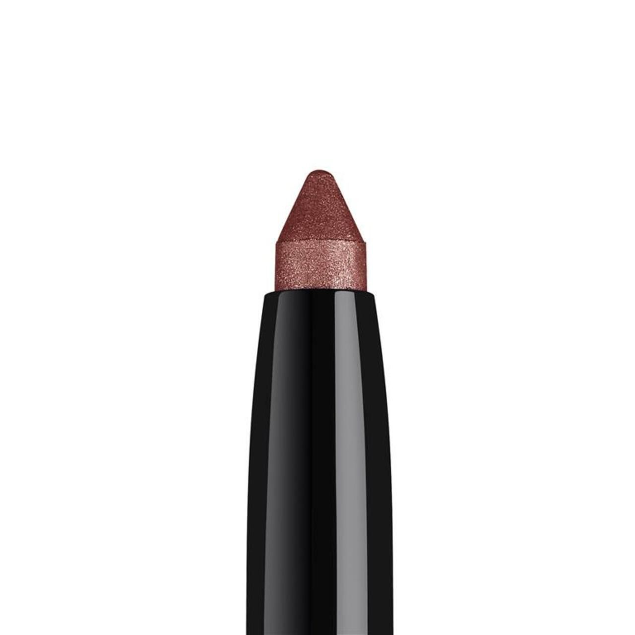 Primo piano della punta di un Artdeco High Performance Eyeshadow Stylo. Tonalità marrone metallizzato.
