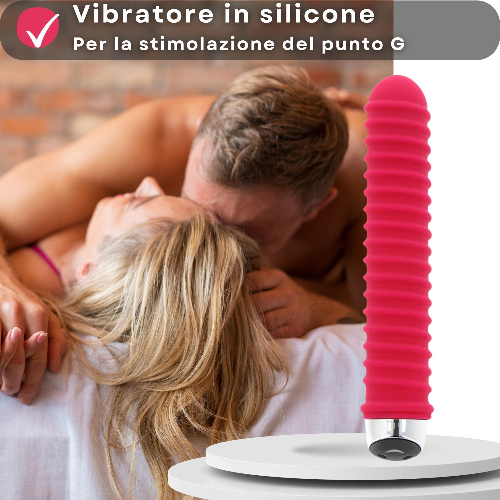 Vibratore rosso scanalato. Testo: Vibratore in silicone, per stimolazione punto G.