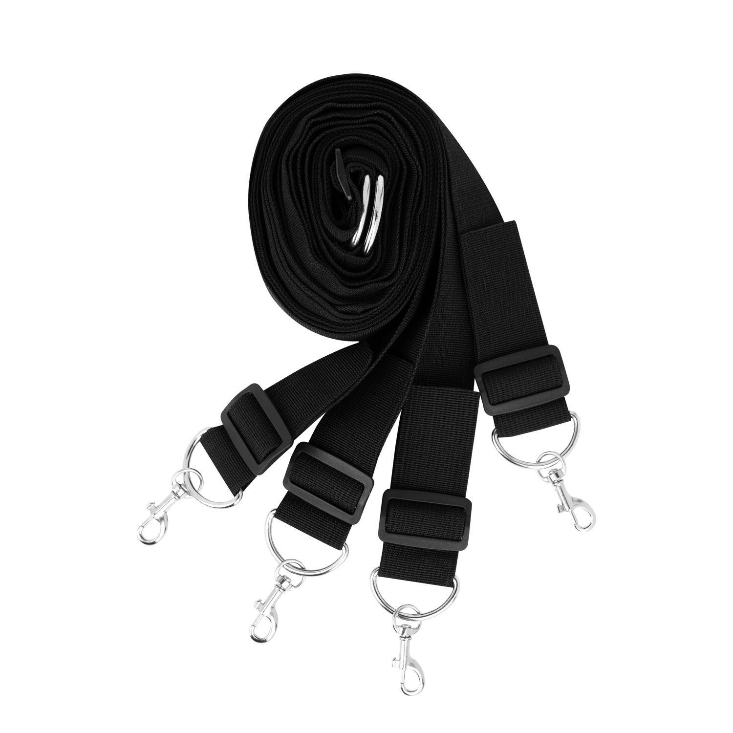 Cinghie tessili nere con passanti regolabili e moschettoni. Diverse cinghie, arrotolate.