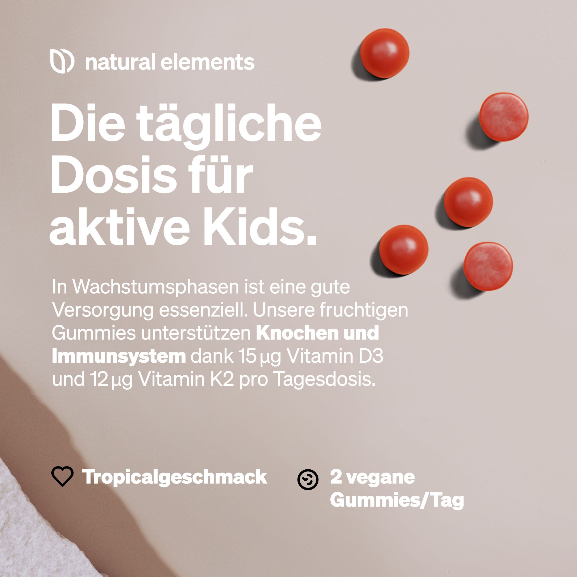 Gummies rossi. Testo: La dose giornaliera per bambini attivi. 2 gummies vegani/giorno.