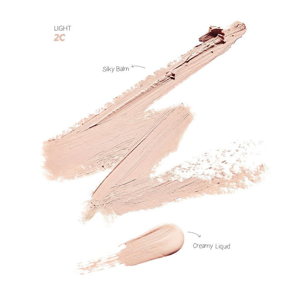 Campioni di correttore chiaro. Sopra: Silky Balm. Sotto: Creamy Liquid. Testo: Light 2C.