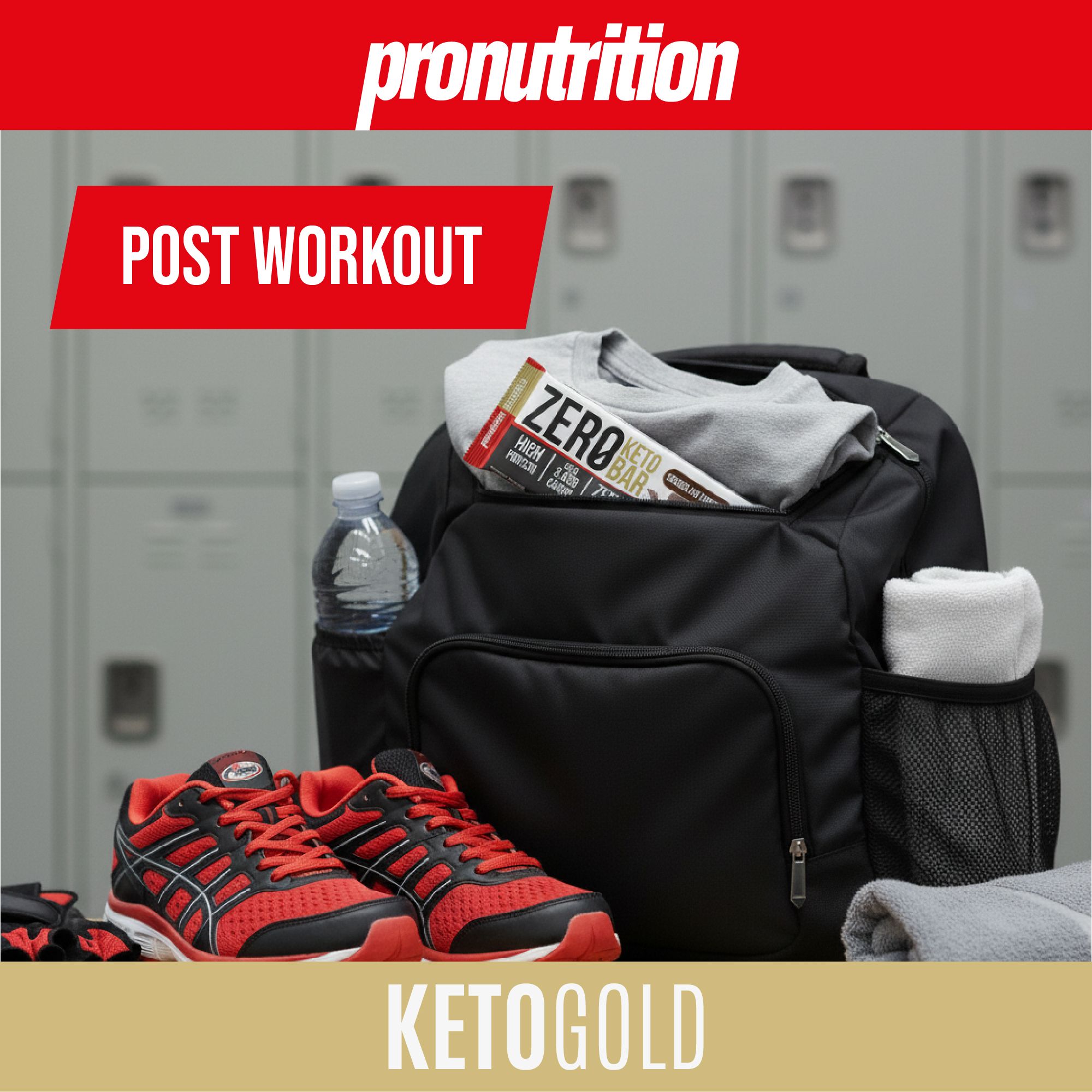 Barretta in una borsa sportiva con scarpe e bottiglia d'acqua. Testo: Zero Keto Bar, Post Workout, Keto Gold.
