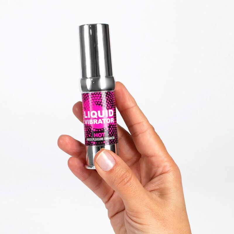 Secret Play Liquid Vibrator Hot 15ml flacone in mano.