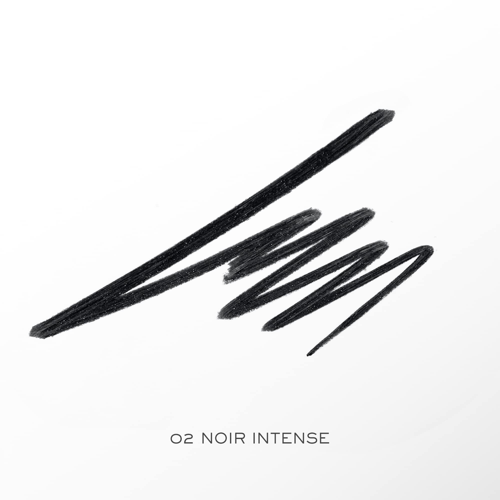 Tratti neri di Lancôme Le Stylo Waterproof Eyeliner 02 - Nero Intenso. Nome del prodotto e numero del colore.