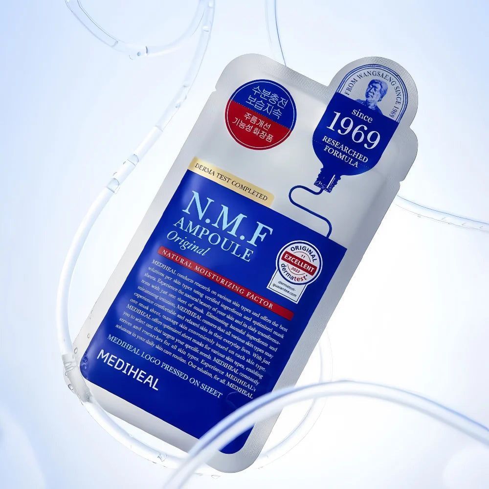 Maschera in tessuto MEDIHEAL N.M.F Ampoule Original. Confezione bianca con testo blu. Nome del prodotto e logo visibili.