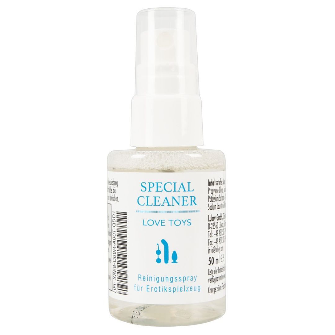Flacone trasparente con erogatore bianco. Scritta: SPECIAL CLEANER LOVE TOYS. Spray detergente per giocattoli erotici.