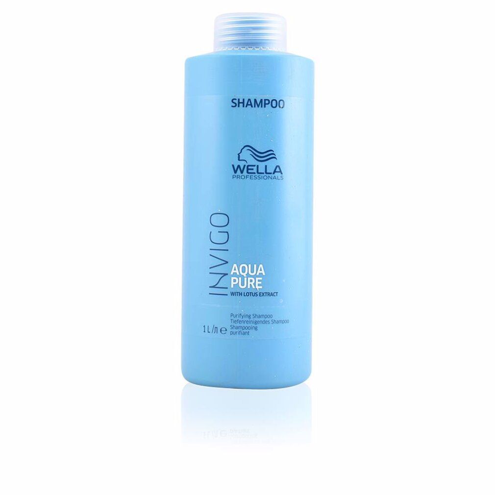 Shampoo azzurro con tappo bianco. Scritte: INVIGO, AQUA PURE, WELLA PROFESSIONALS. 1 L.