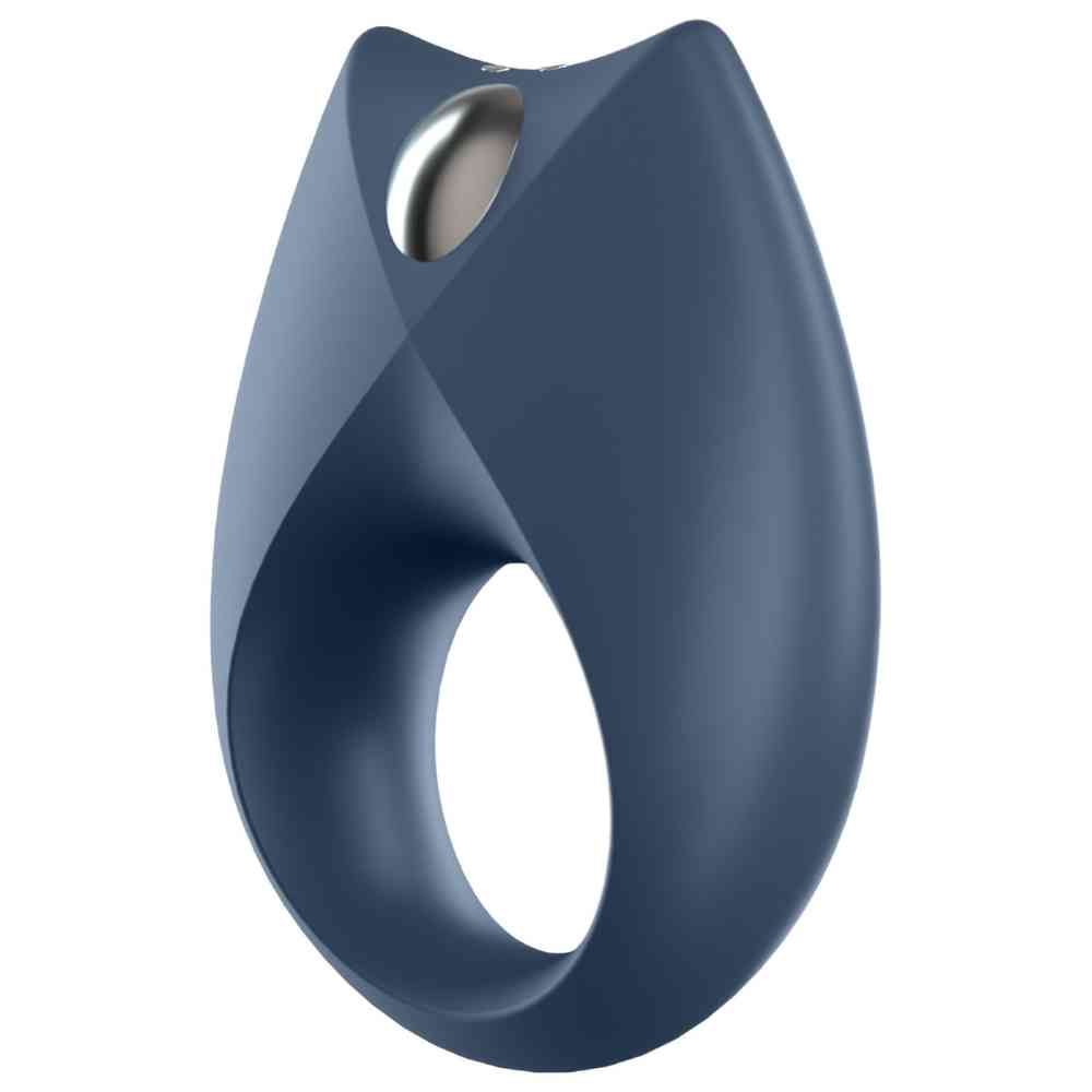 Anello blu con inserto argentato. Di forma ovale. In silicone.