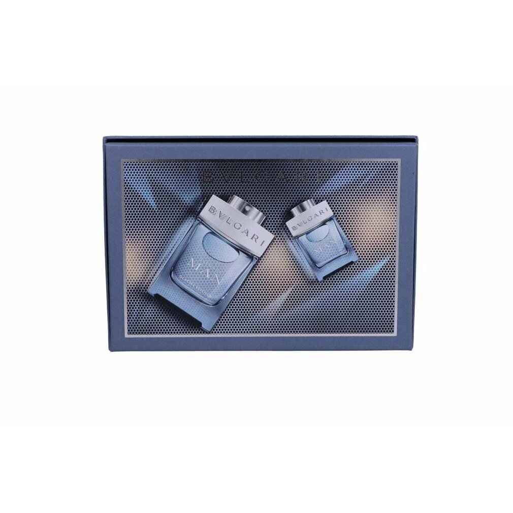 Confezione regalo blu con due flaconi. Scritta "BVLGARI MAN" sulla confezione.