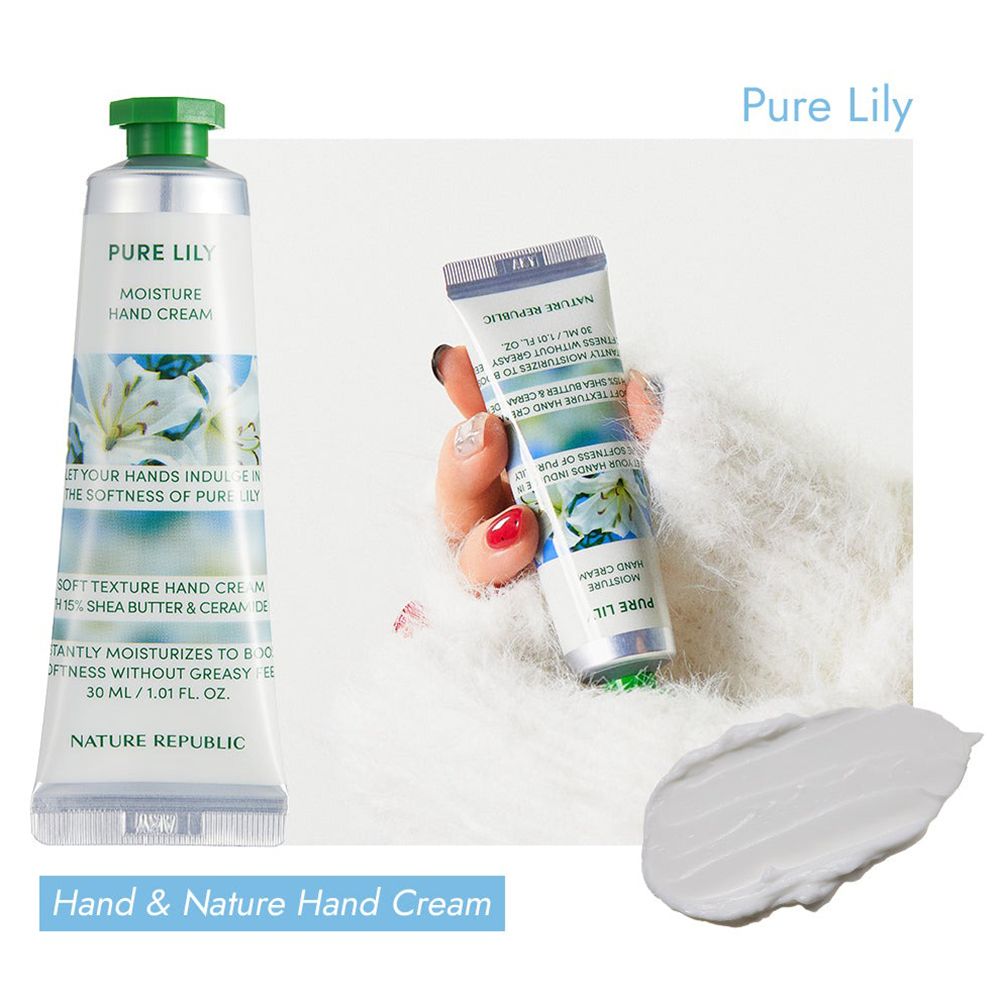 Tubo di crema mani Pure Lily, tappo verde. Scritta. Accanto, una noce di crema.