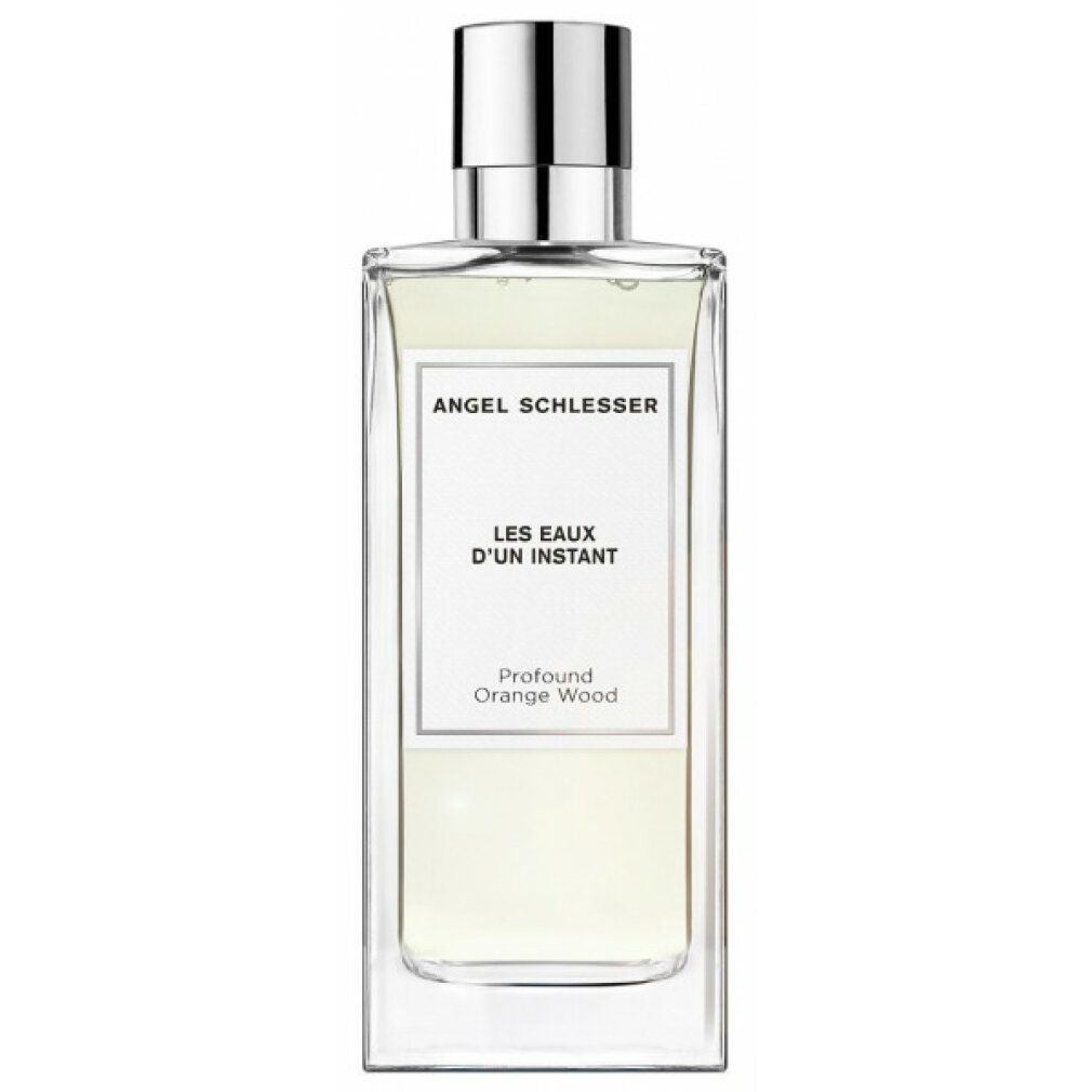 Flacone in vetro con tappo argentato. Etichetta con testo: Angel Schlesser, Les Eaux d'un Instant, Profound Orange Wood.