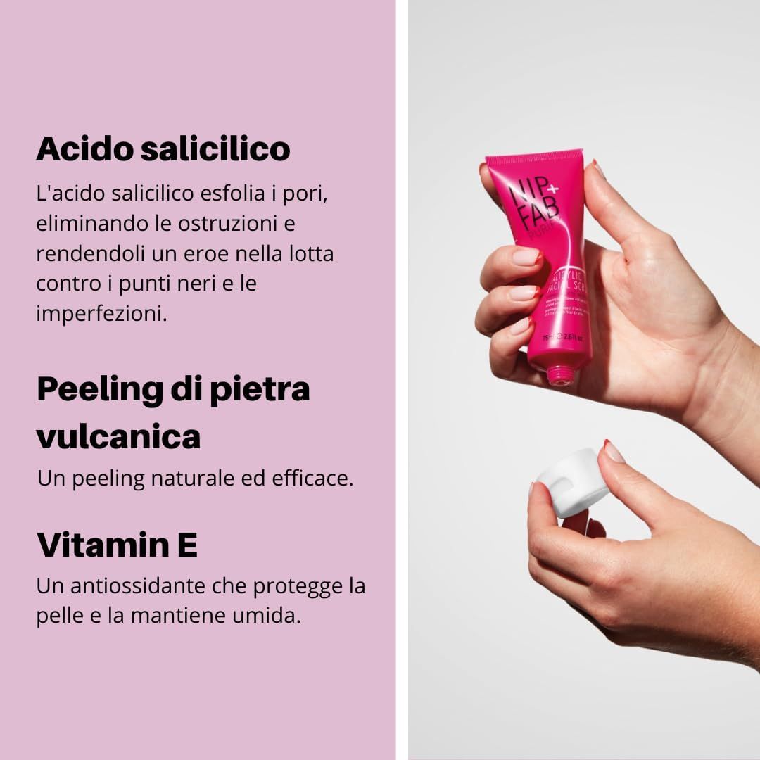 Testo con ingredienti e istruzioni per l'uso. Una mano tiene un tubo, l'altra un batuffolo di cotone.