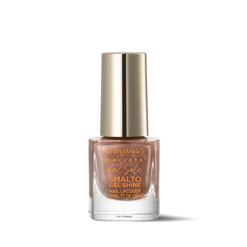 Flacone di smalto per unghie con tappo dorato. Scritta: Bottega Verde, Baciata dal Sole, Smalto Gel Shine, Nail Lacquer.