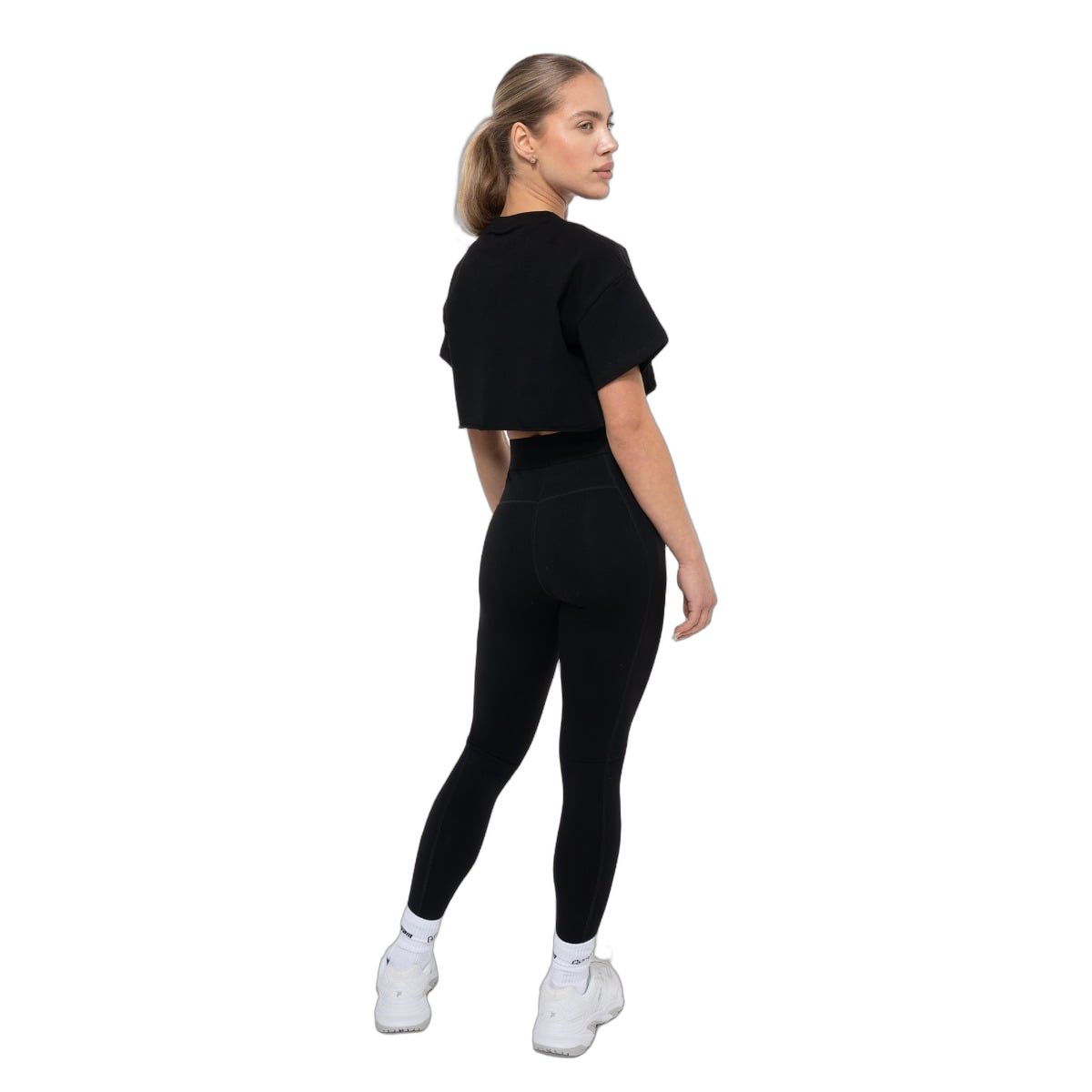 GymBeam Crop top donna oversize in cotone Thrive nero a manica corta