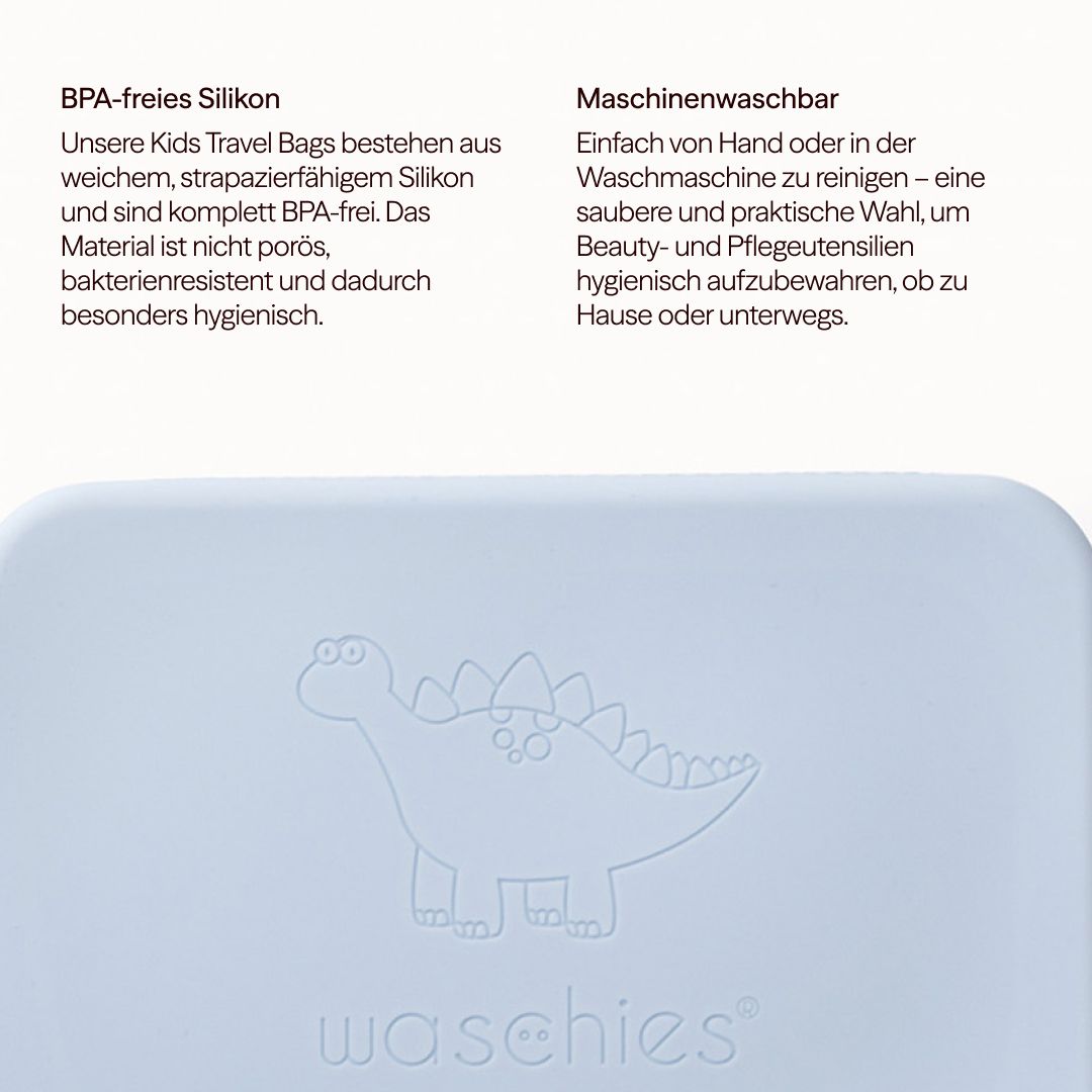 Primo piano della custodia azzurra con dinosauro. Logo Waschies in basso. Testo sul silicone senza BPA.
