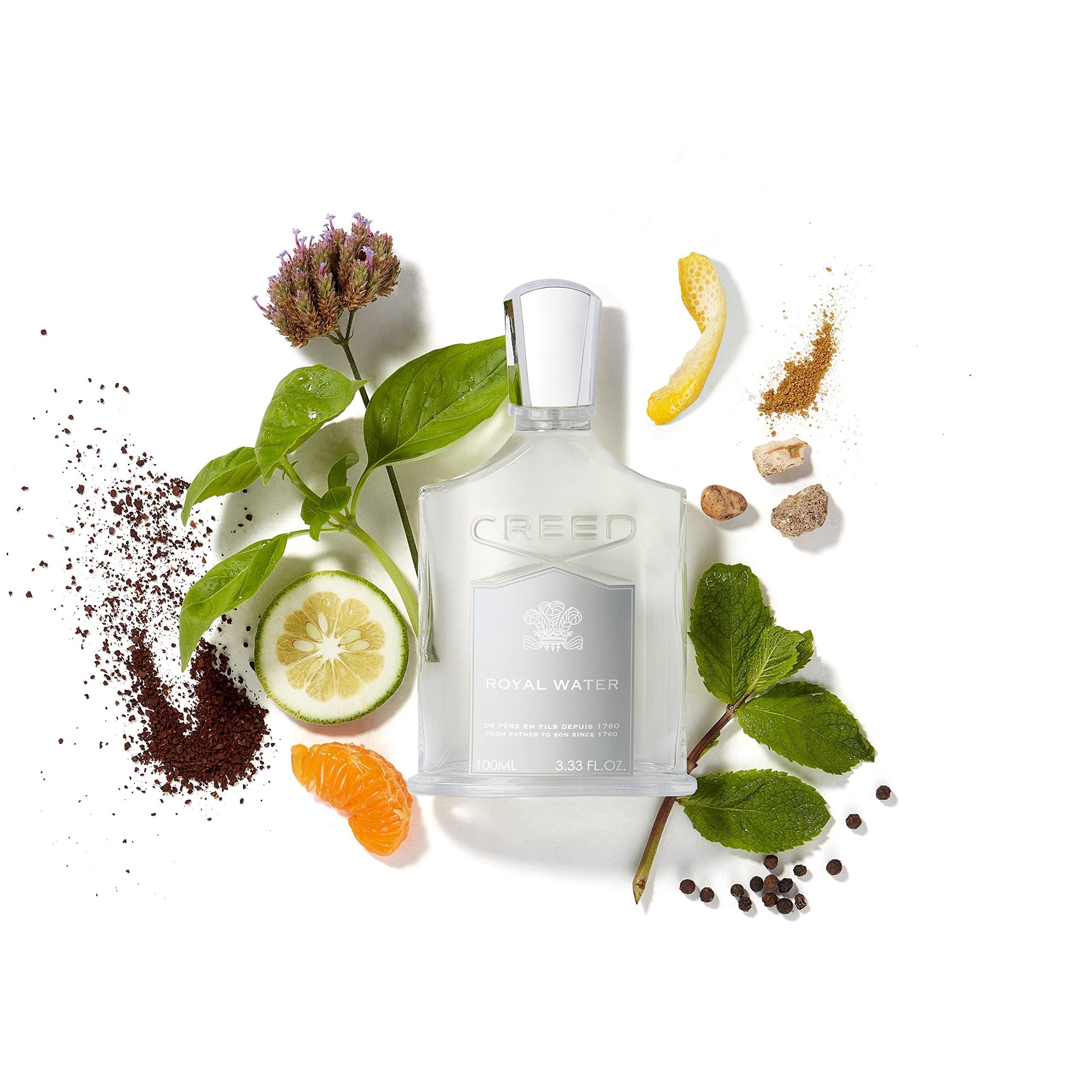 Flacone con ingredienti: erbe, frutta, spezie. Etichetta "CREED ROYAL WATER".