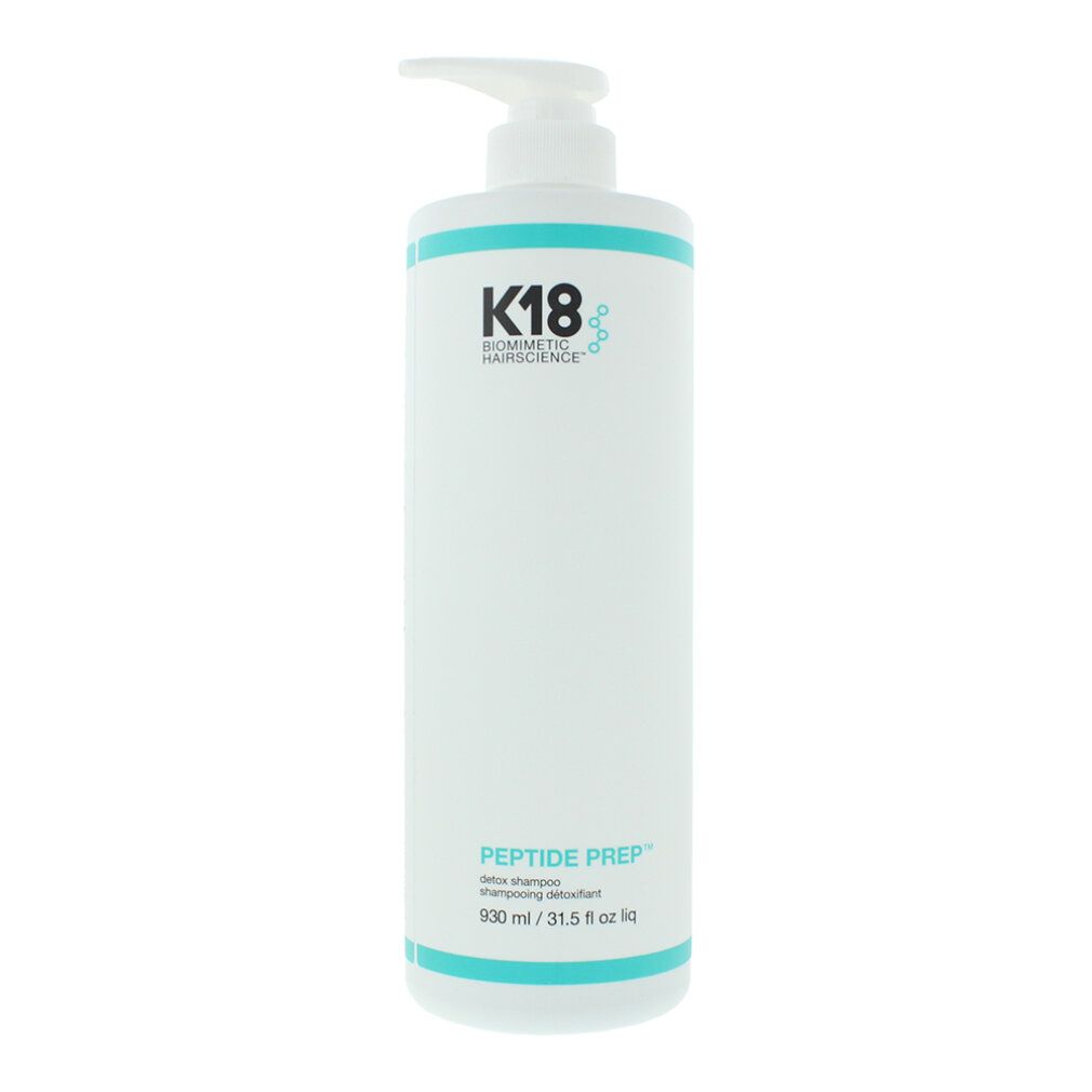 Flacone bianco con dosatore. Strisce turchesi e logo K18. Nome prodotto: Peptide Prep. Volume: 900 ml.