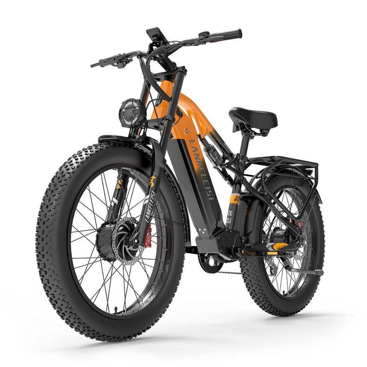 E-bike nera con telaio arancione. Pneumatici larghi, faro anteriore, portapacchi. Sul telaio è visibile LANKELEISI.
