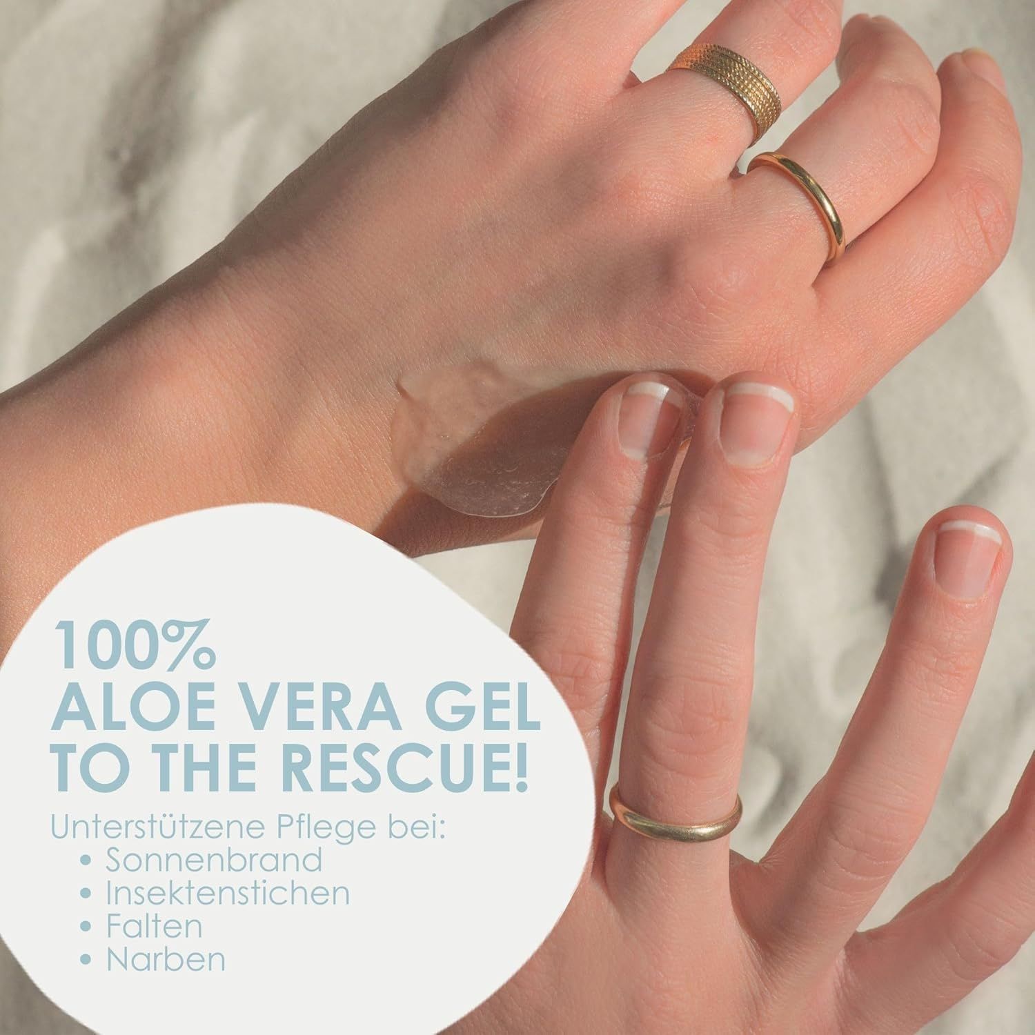 Mani con 100% Aloe Vera Gel. Testo: Cura di supporto per scottature solari, punture di insetti, rughe, cicatrici.